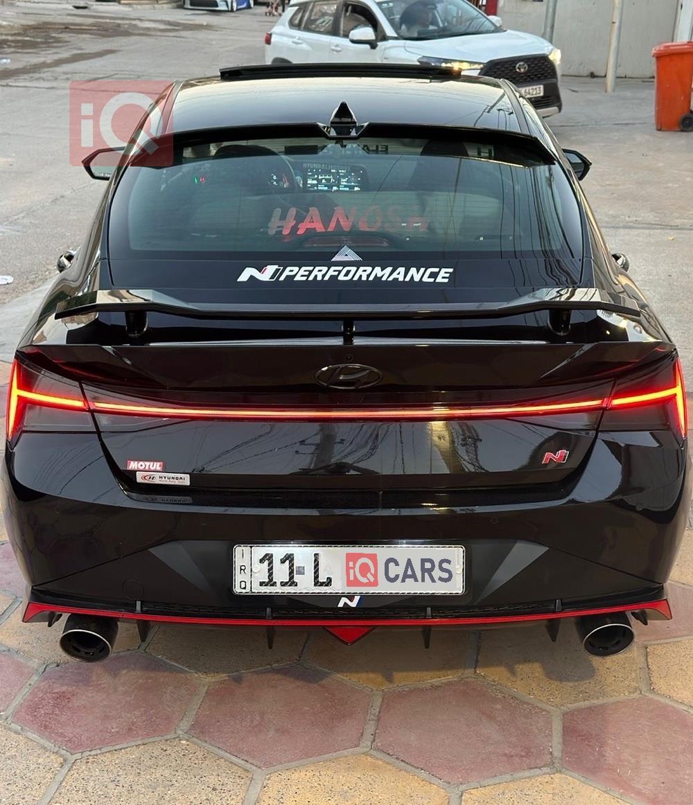 هیوندای ئەلەنترا